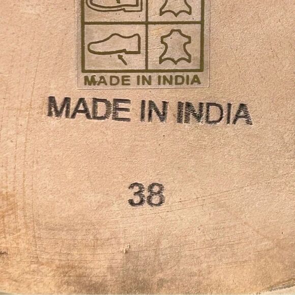 Free People Washed Black Leather Pointed Ankle Bootie Heel Women Size 7.5 EUR 38 - Picture 9 of 10